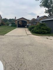 1107 Spring Beach Way, Cary, IL 60013