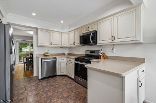 3 Fowler Dr, West Orange Twp., NJ 07052
