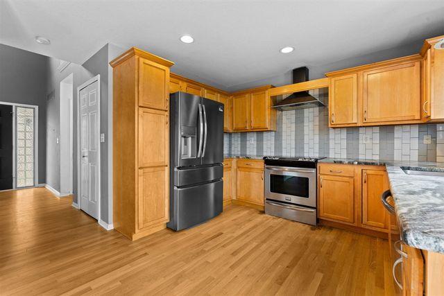 33324 Sand Piper Drive, Romulus, MI 48174