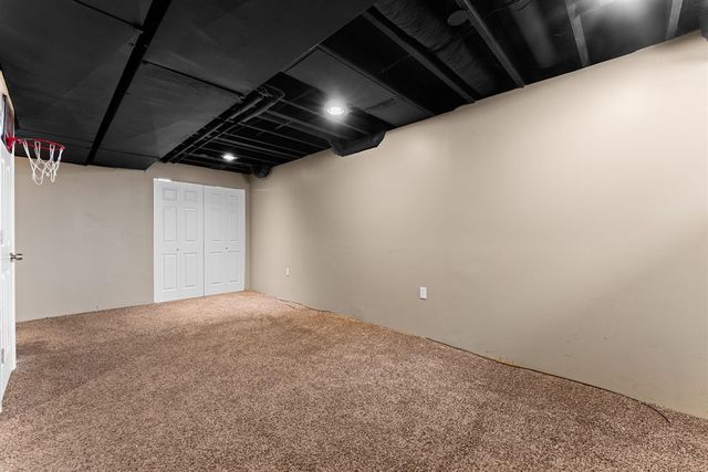33324 Sand Piper Drive, Romulus, MI 48174