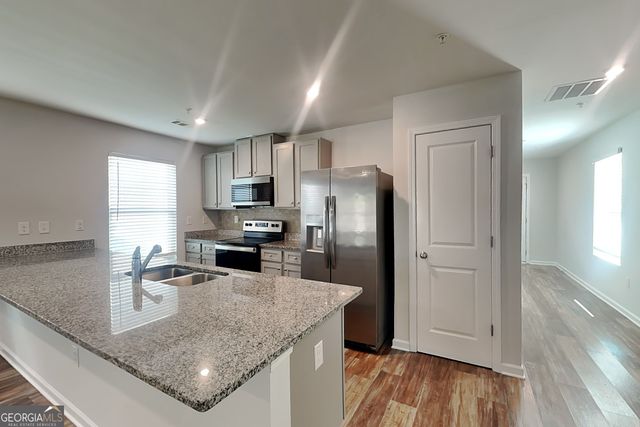 1092 Benfield Ridge West, Conyers, GA 30012