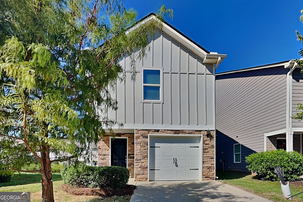 1092 Benfield Ridge West, Conyers, GA 30012