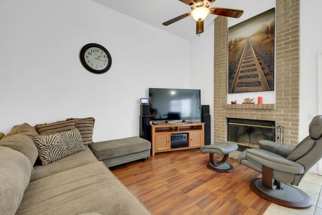 8115 Sonoma Hills Way, Sacramento, CA 95828