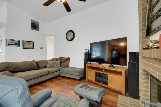 8115 Sonoma Hills Way, Sacramento, CA 95828