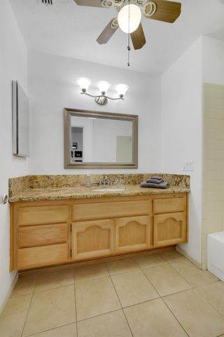 8115 Sonoma Hills Way, Sacramento, CA 95828