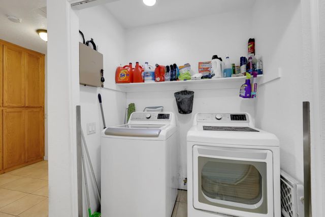 8115 Sonoma Hills Way, Sacramento, CA 95828