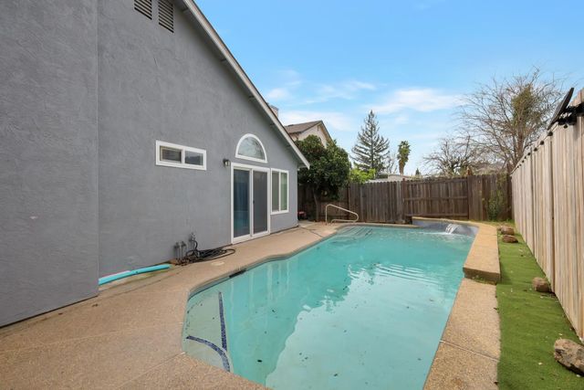 8115 Sonoma Hills Way, Sacramento, CA 95828