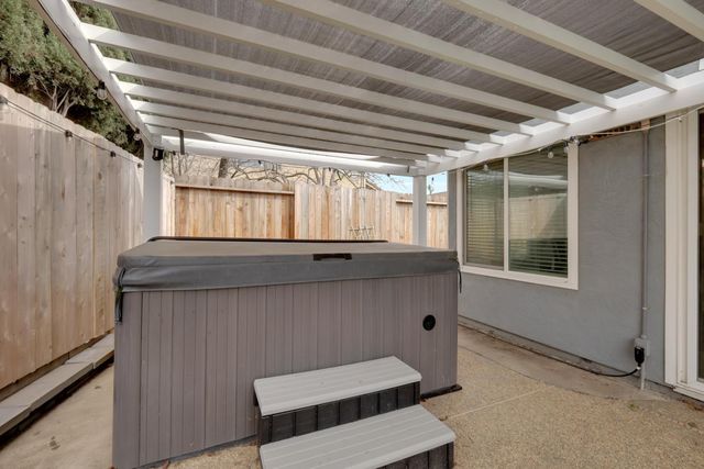 8115 Sonoma Hills Way, Sacramento, CA 95828