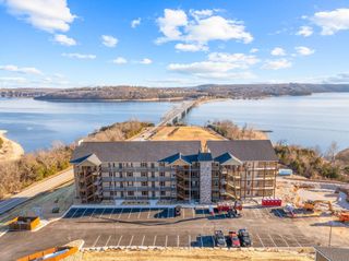 74 Bridgewater Loop #1, Kimberling City, MO 65686