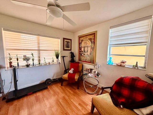 1300 NE 191st St A112, Miami, FL 33179