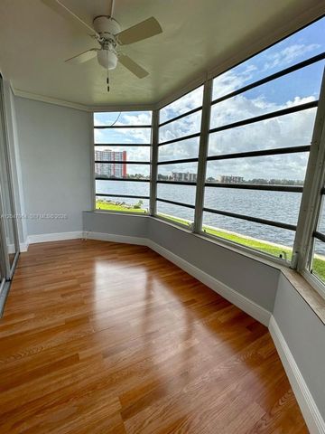 1300 NE 191st St A112, Miami, FL 33179