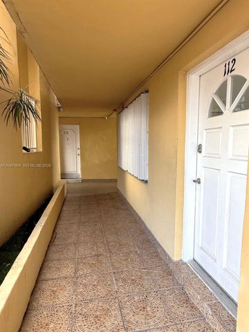 1300 NE 191st St A112, Miami, FL 33179