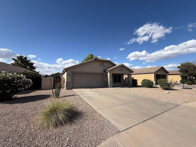 10044 E Osage Avenue, Mesa, AZ 85212