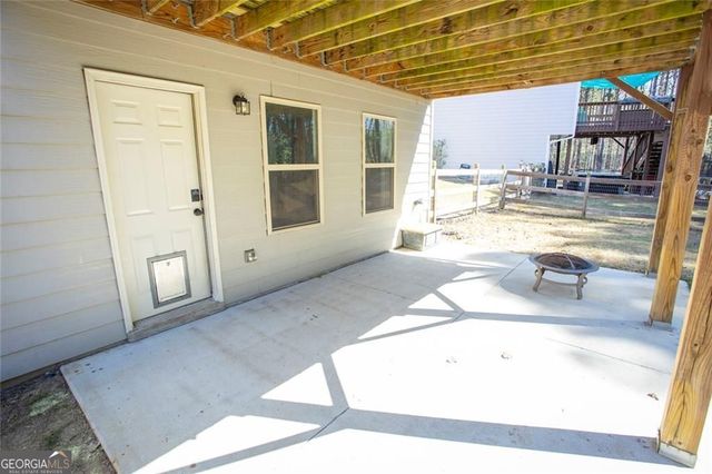 255 Fieldstone Lane, Dallas, GA 30132