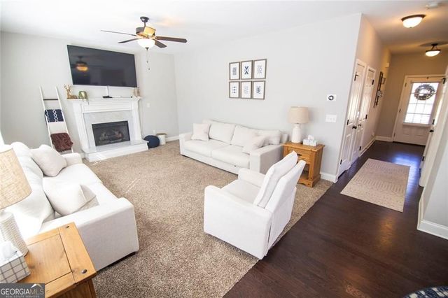 255 Fieldstone Lane, Dallas, GA 30132