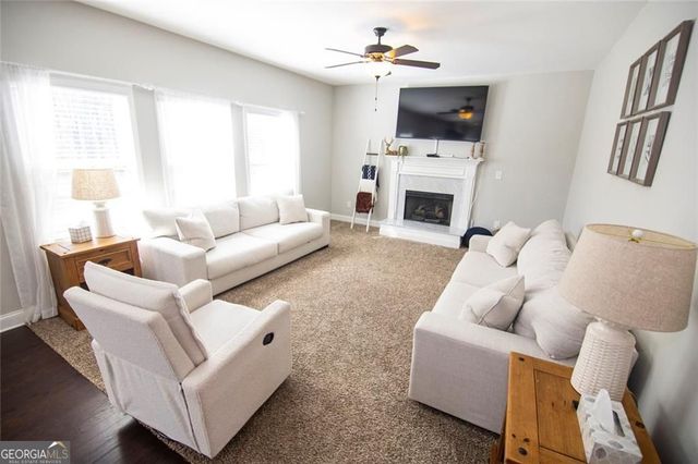 255 Fieldstone Lane, Dallas, GA 30132