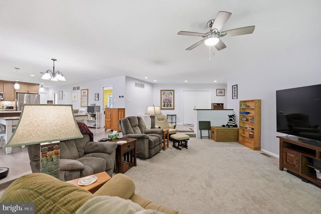 2214 ARAPAHOE AVE, Catonsville, MD 21228