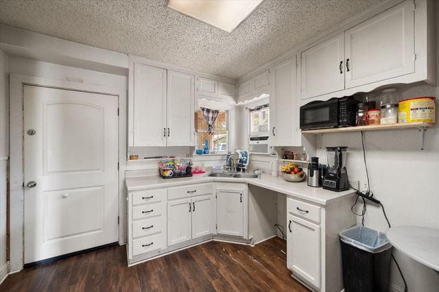 205 fannin Street, Hutchins, TX 75141