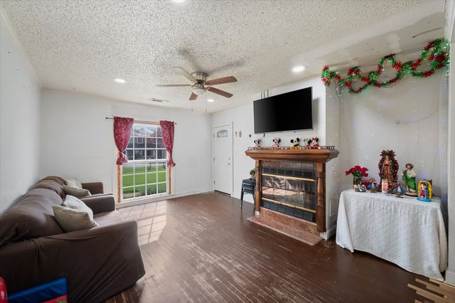 205 fannin Street, Hutchins, TX 75141