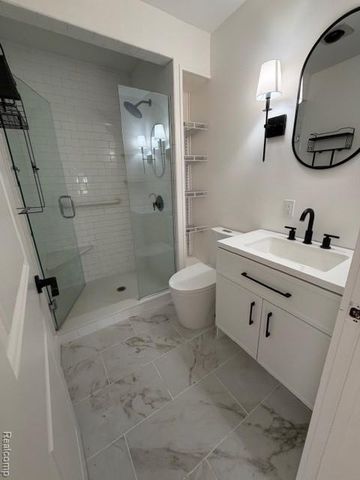 11221 Meadowood Drive, Brighton, MI 48114