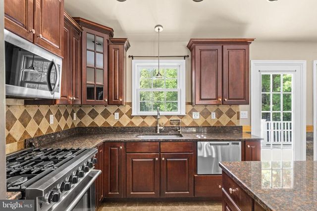 12615 POST OAK RD, Spotsylvania, VA 22551