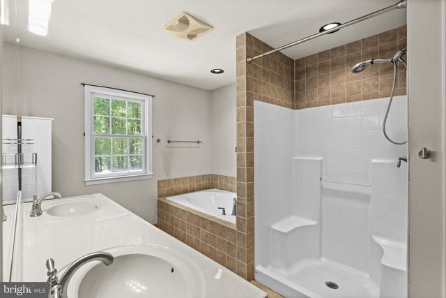 12615 POST OAK RD, Spotsylvania, VA 22551