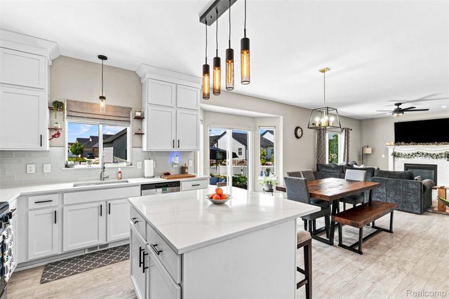 5113 Westminster Drive, Dundee Village, MI 48131