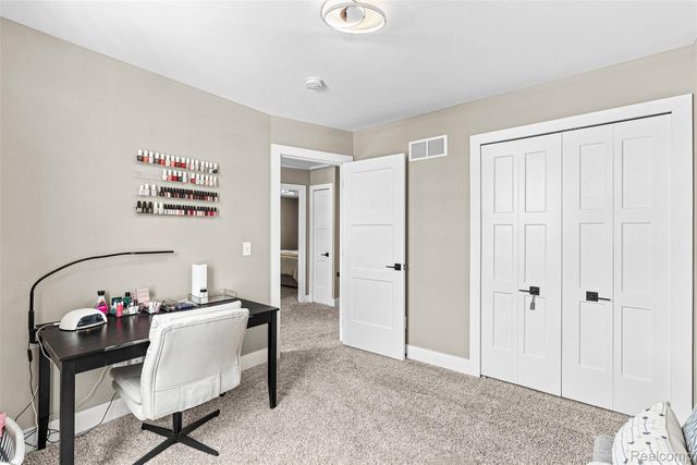 5113 Westminster Drive, Dundee Village, MI 48131