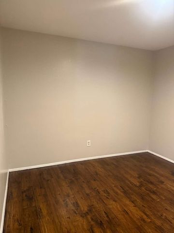 3938 University Drive, Garland, TX 75043