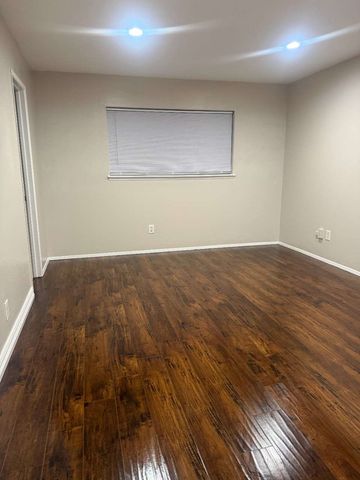3938 University Drive, Garland, TX 75043