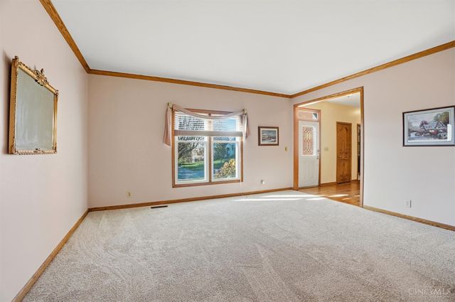 8742 Rupp Farm Drive, West Chester, OH 45069