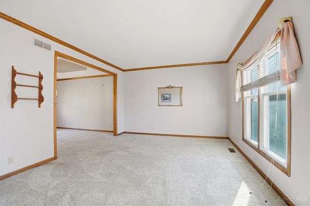 8742 Rupp Farm Drive, West Chester, OH 45069