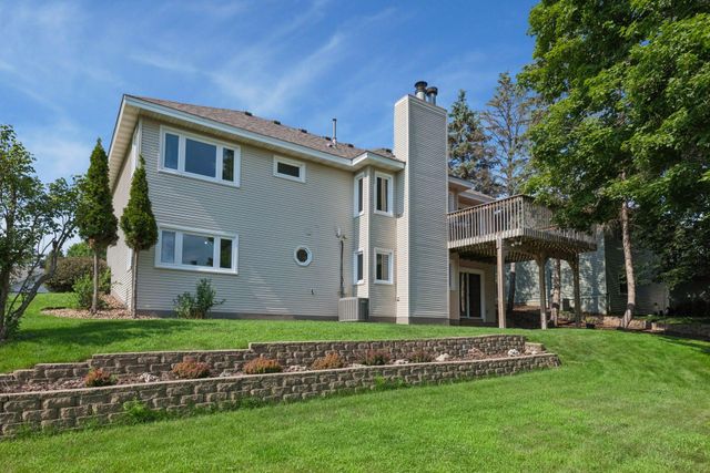 15481 Michele Lane, Eden Prairie, MN 55346