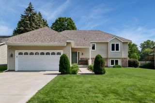 15481 Michele Lane, Eden Prairie, MN 55346