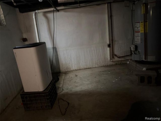 2620 Zinow Street, Hamtramck, MI 48212