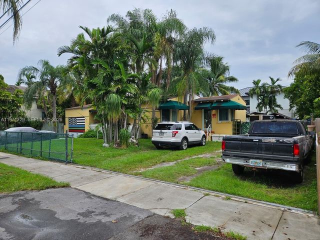 4021 SW 6th St, Miami, FL 33134