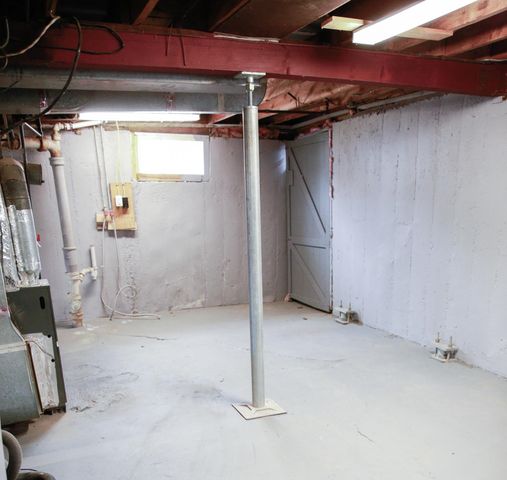 455 Blodget Street, Manchester, NH 03104