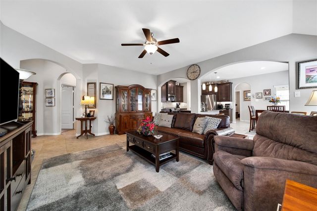 214 Pleasant Hill Way, Conroe, TX 77304