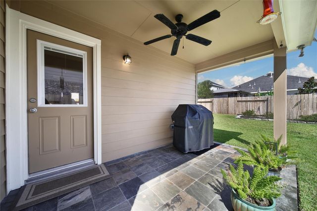 214 Pleasant Hill Way, Conroe, TX 77304