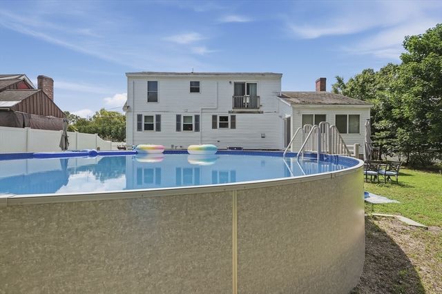 55 New Caster Drive, Lowell, MA 01854