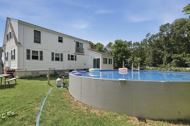 55 New Caster Drive, Lowell, MA 01854