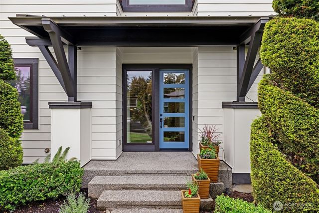 8431 SE 39th Street, Mercer Island, WA 98040