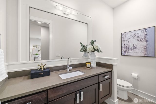 8431 SE 39th Street, Mercer Island, WA 98040