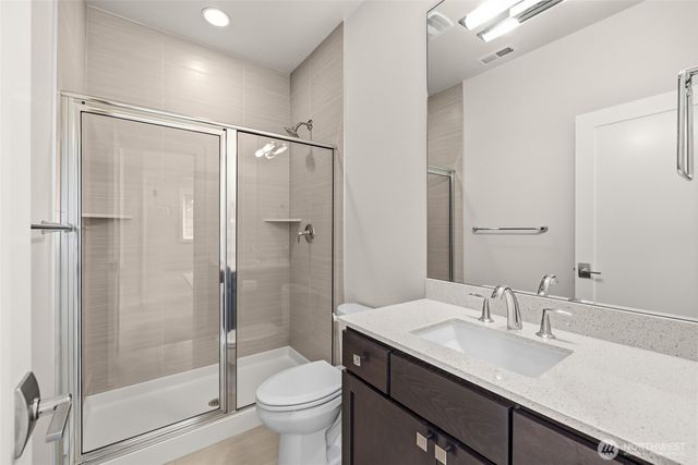 8431 SE 39th Street, Mercer Island, WA 98040