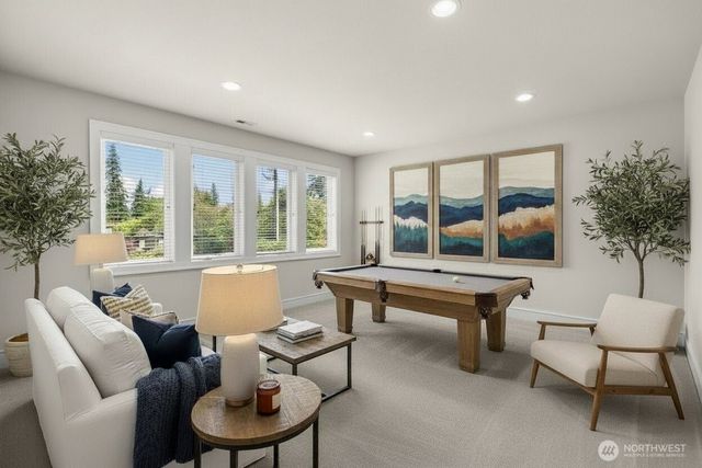 8431 SE 39th Street, Mercer Island, WA 98040