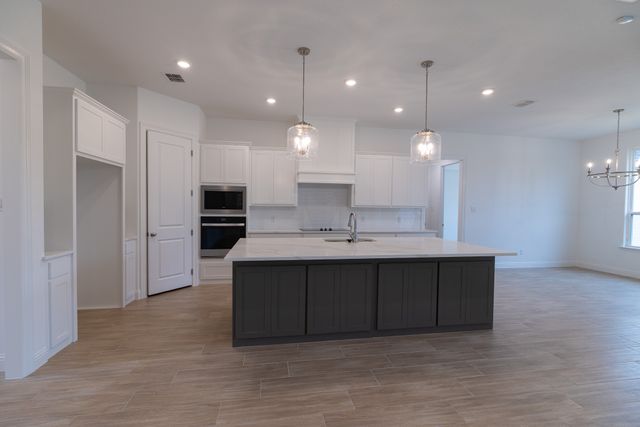 2489 Timber Hills Drive, Burleson, TX 76028