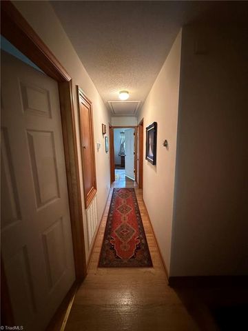 307 Valleygreen Trail, Pinnacle, NC 27043