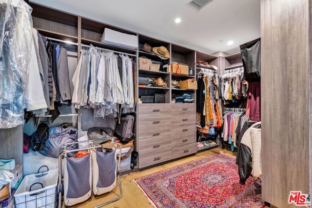 4145 Tujunga Avenue, Los Angeles, CA 91604