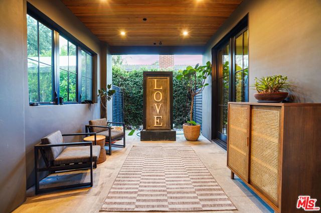 4145 Tujunga Avenue, Los Angeles, CA 91604