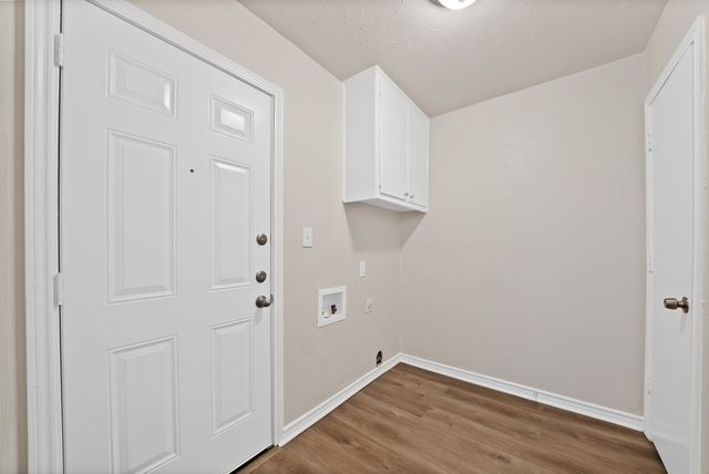 502 Pinebluff Drive, Lewisville, TX 75067